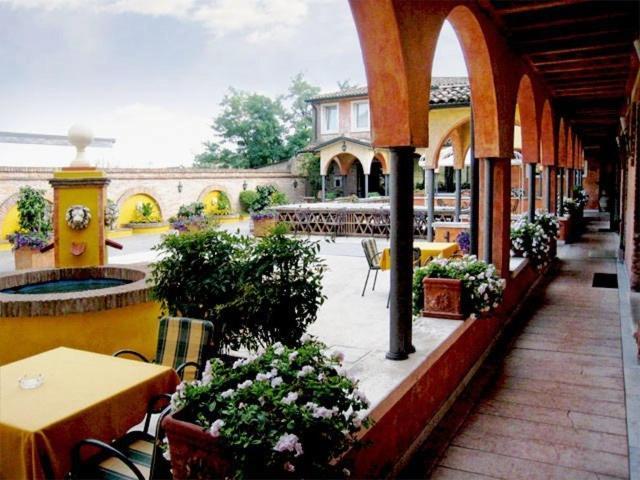 Hotel Il Chiostro Oppeano Exterior photo