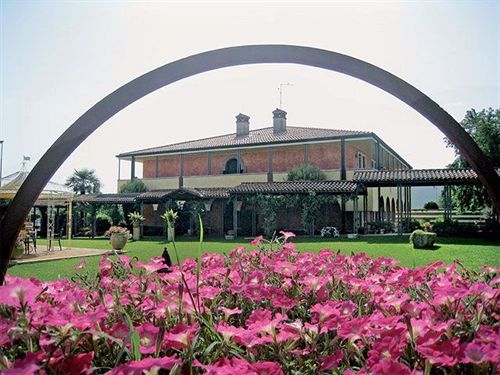 Hotel Il Chiostro Oppeano Exterior photo
